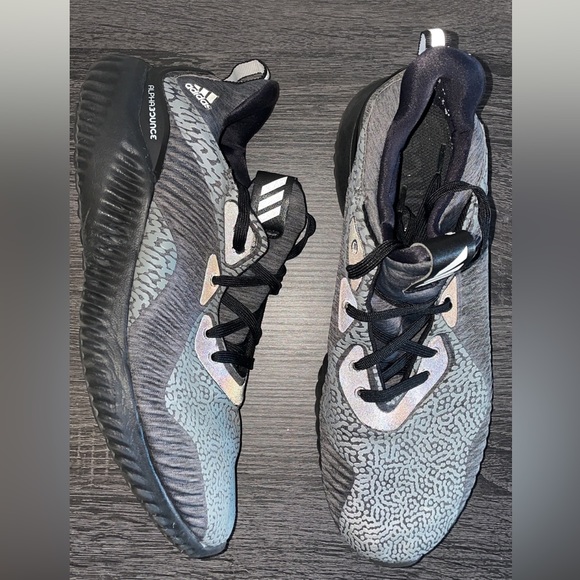 Adidas Black Alphabounce Shoes Size 7.5 - Picture 2 of 2